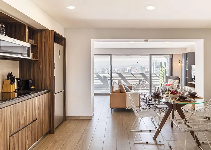 Kukun Tonala 30 Roma Apartahotel 3*
