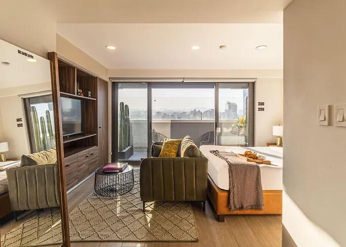 Kukun Tonala 30 Roma Apartahotel 3*