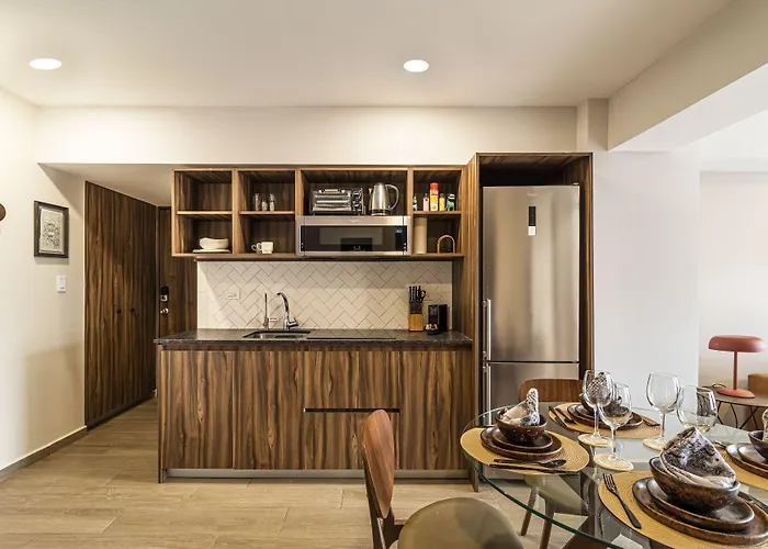 Apartahotel Kukun Tonala 30 Roma 3*
